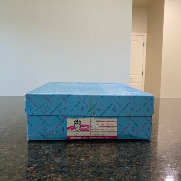 NIB vintage Madame Alexander doll, “Meg” March, Little Women - Picture 2 of 2